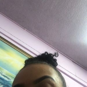 Meet your Posher, Alexus